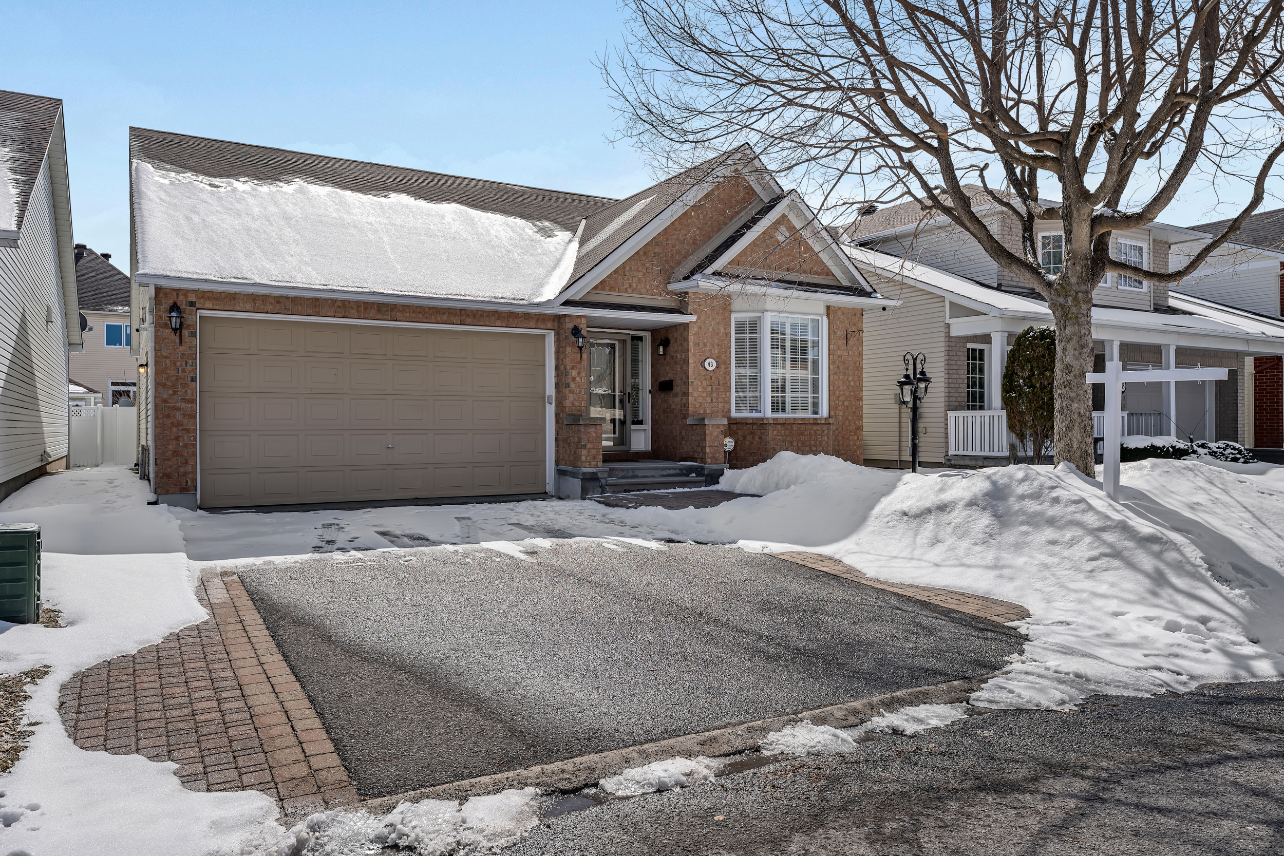 43 Settler's Ridge Way