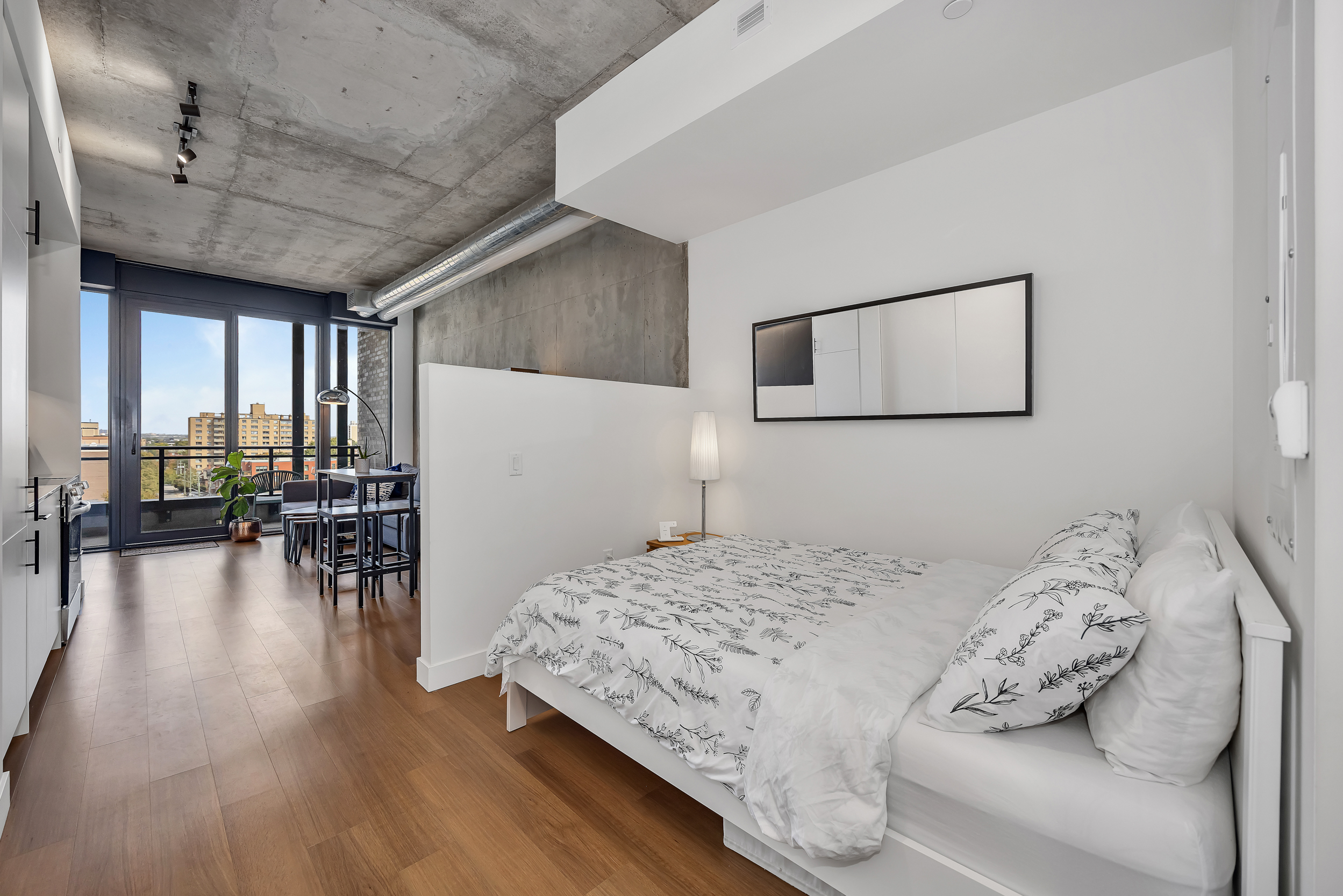 10 James Street, Unit 707