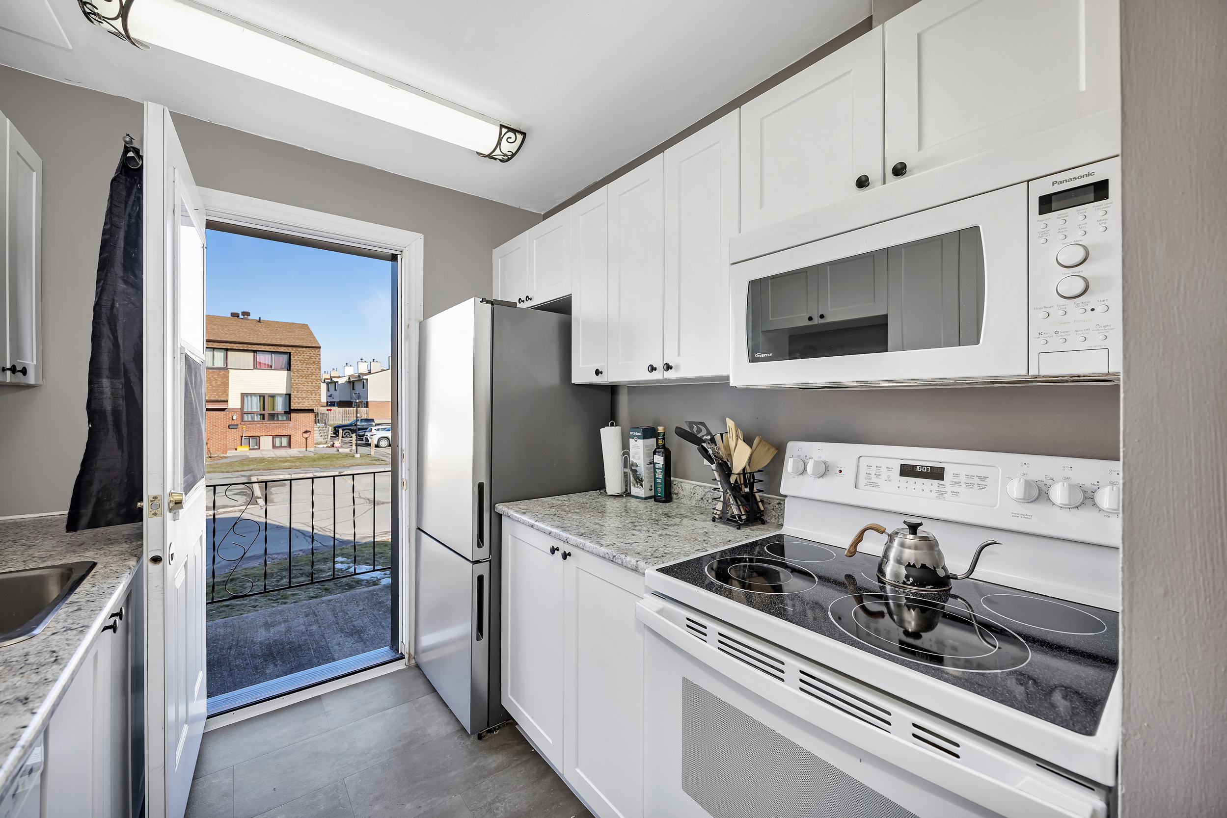 23A Woodvale Green None