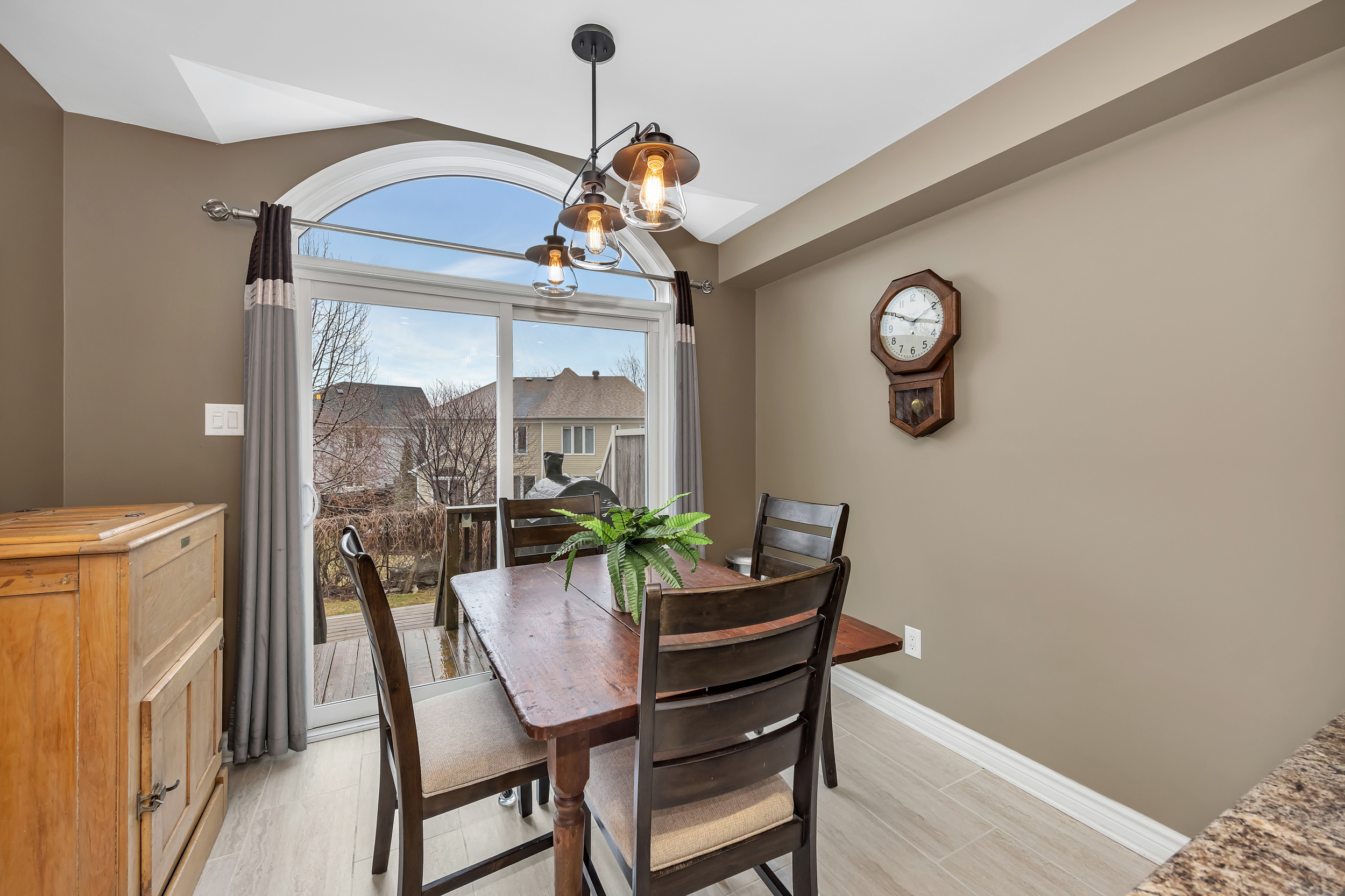 217 Hunterbrook Street