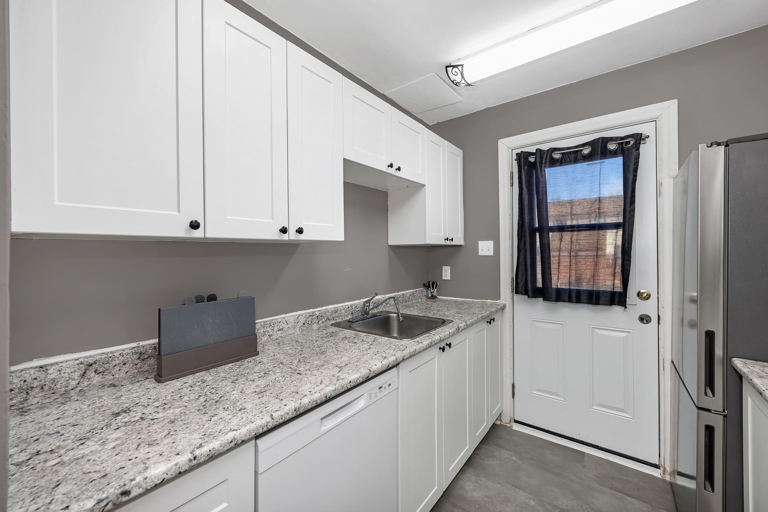 23A Woodvale Green None