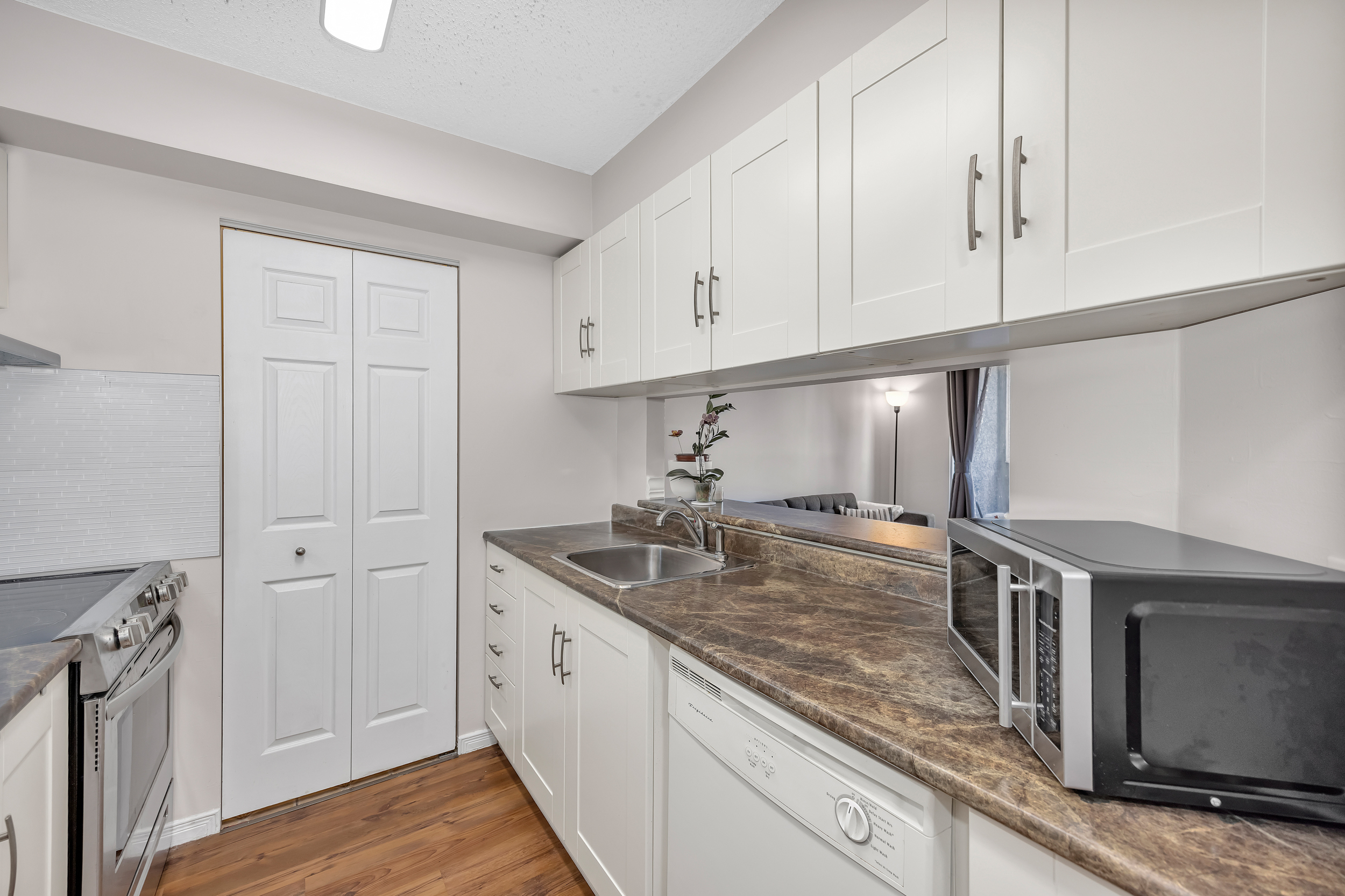199 Kent Street, Unit 1701