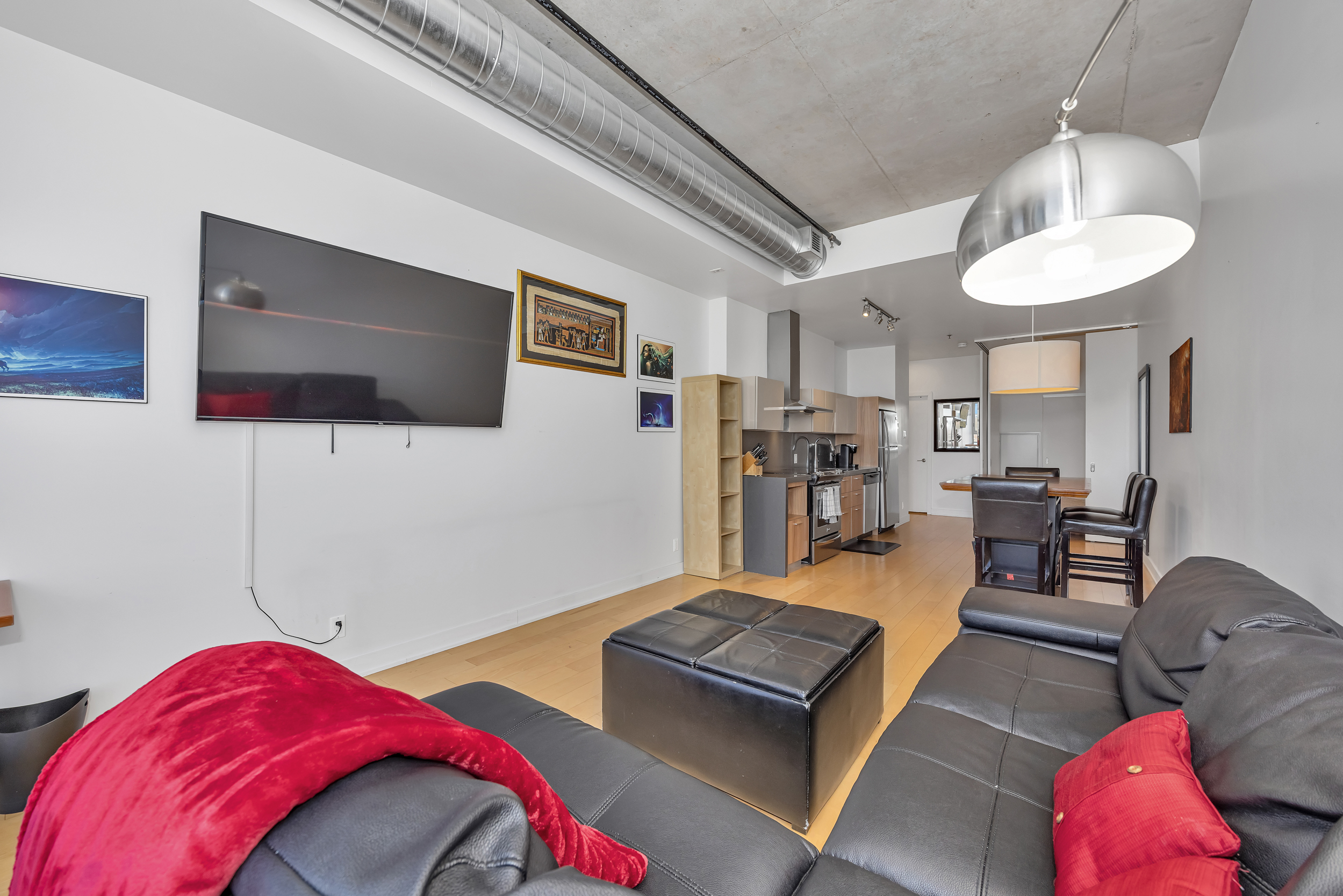 360 Mcleod Street, Unit 706