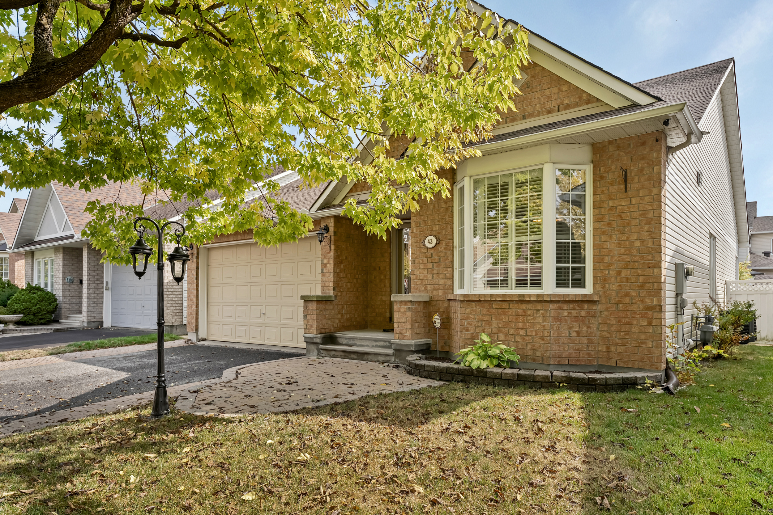 43 Settler's Ridge Way