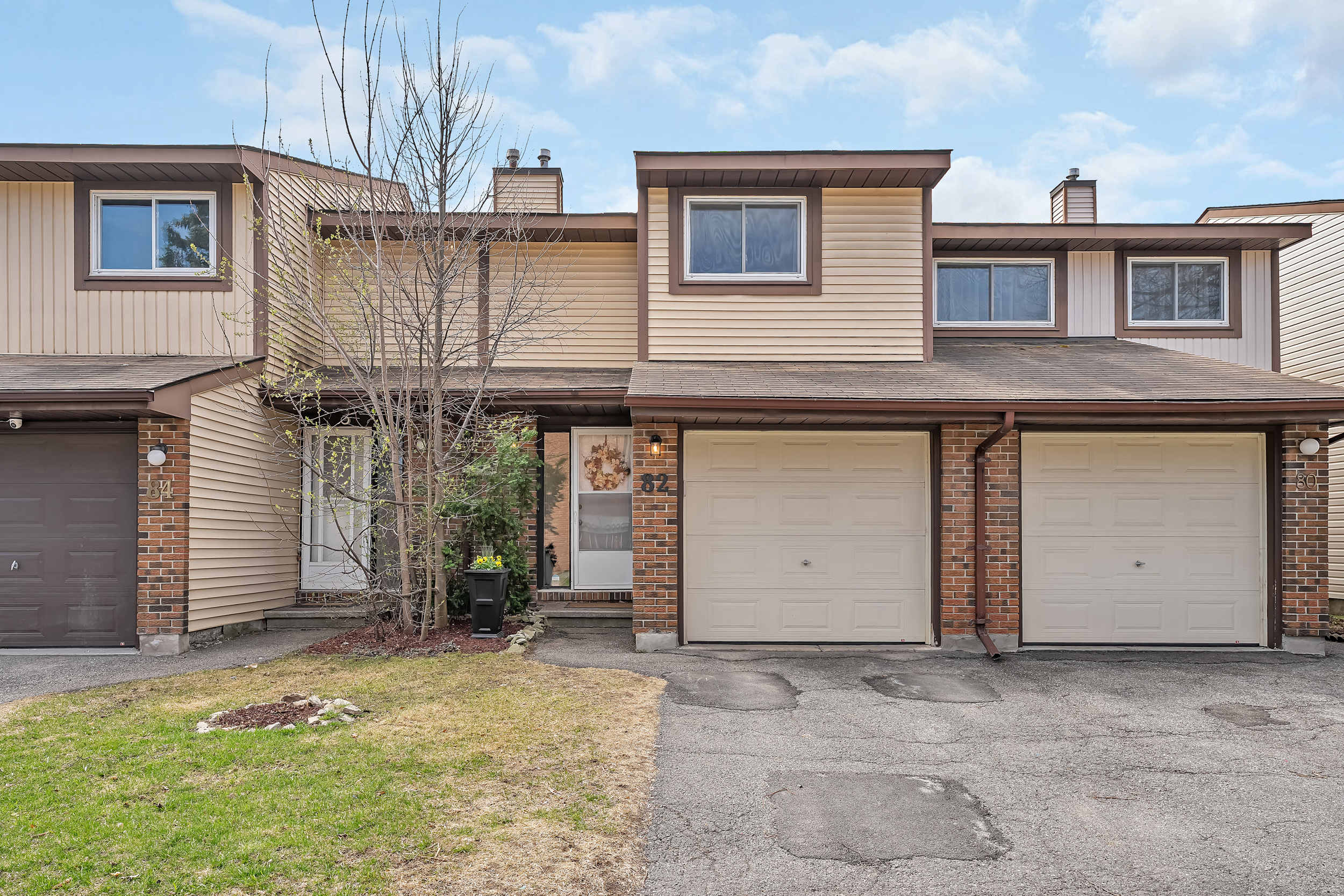 82 Baneberry Crescent