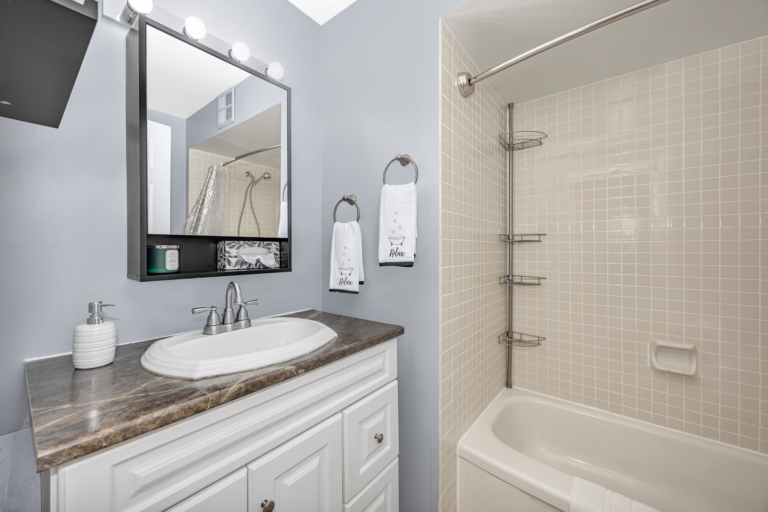 199 Kent Street, Unit 1701