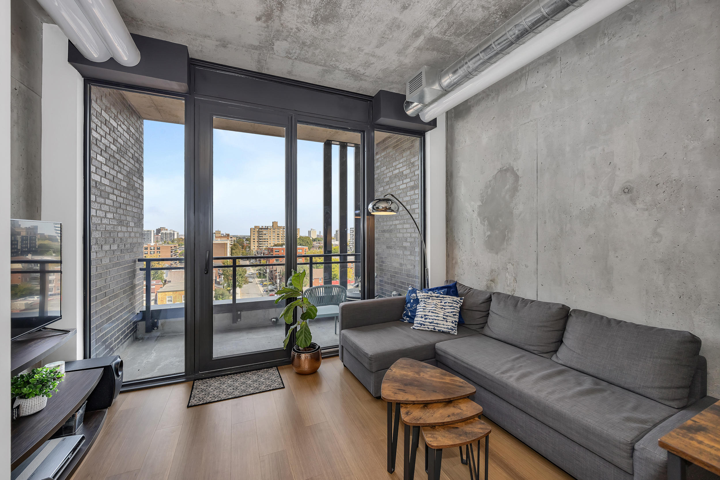 10 James Street, Unit 707