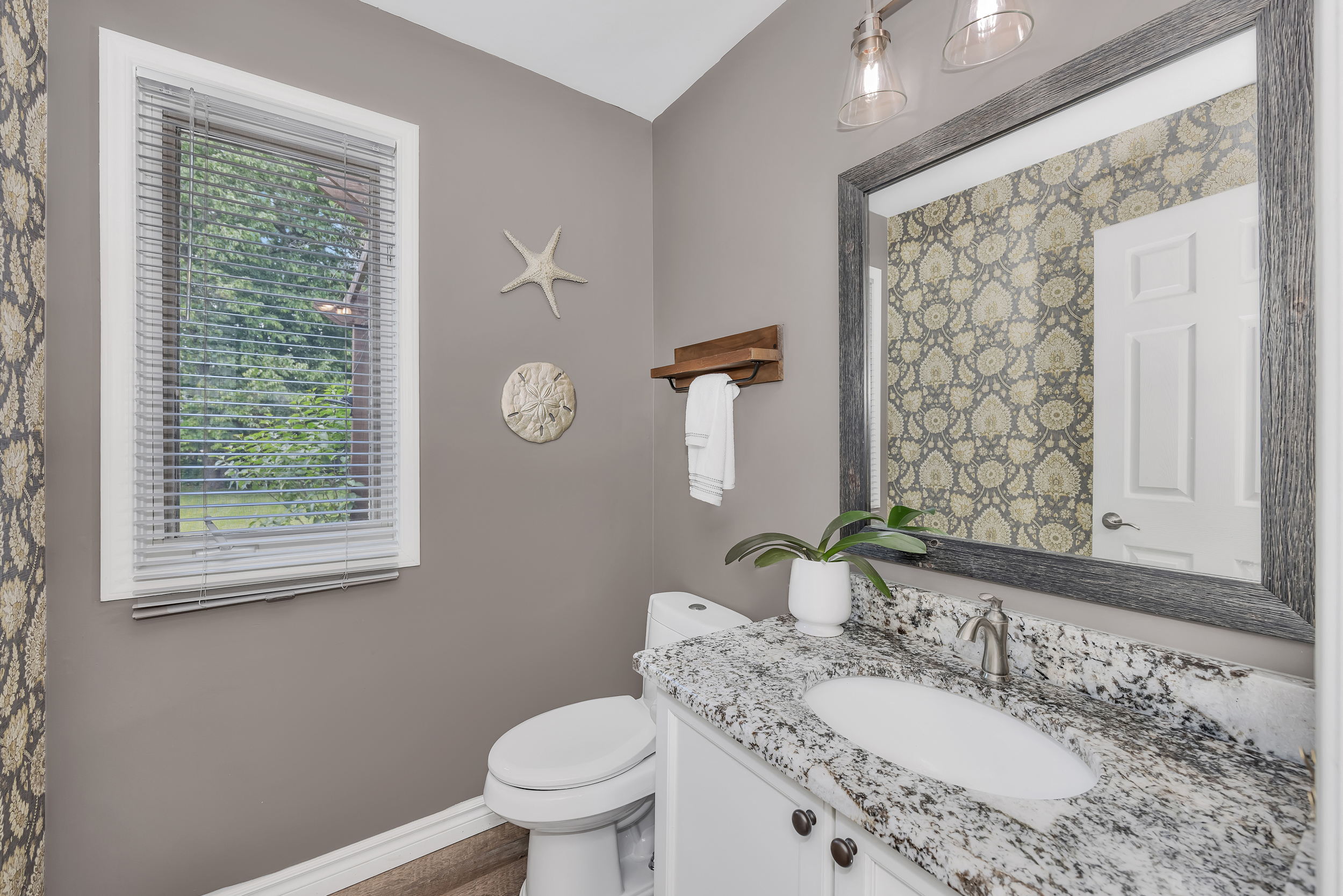 6539 Harvest Grove Drive