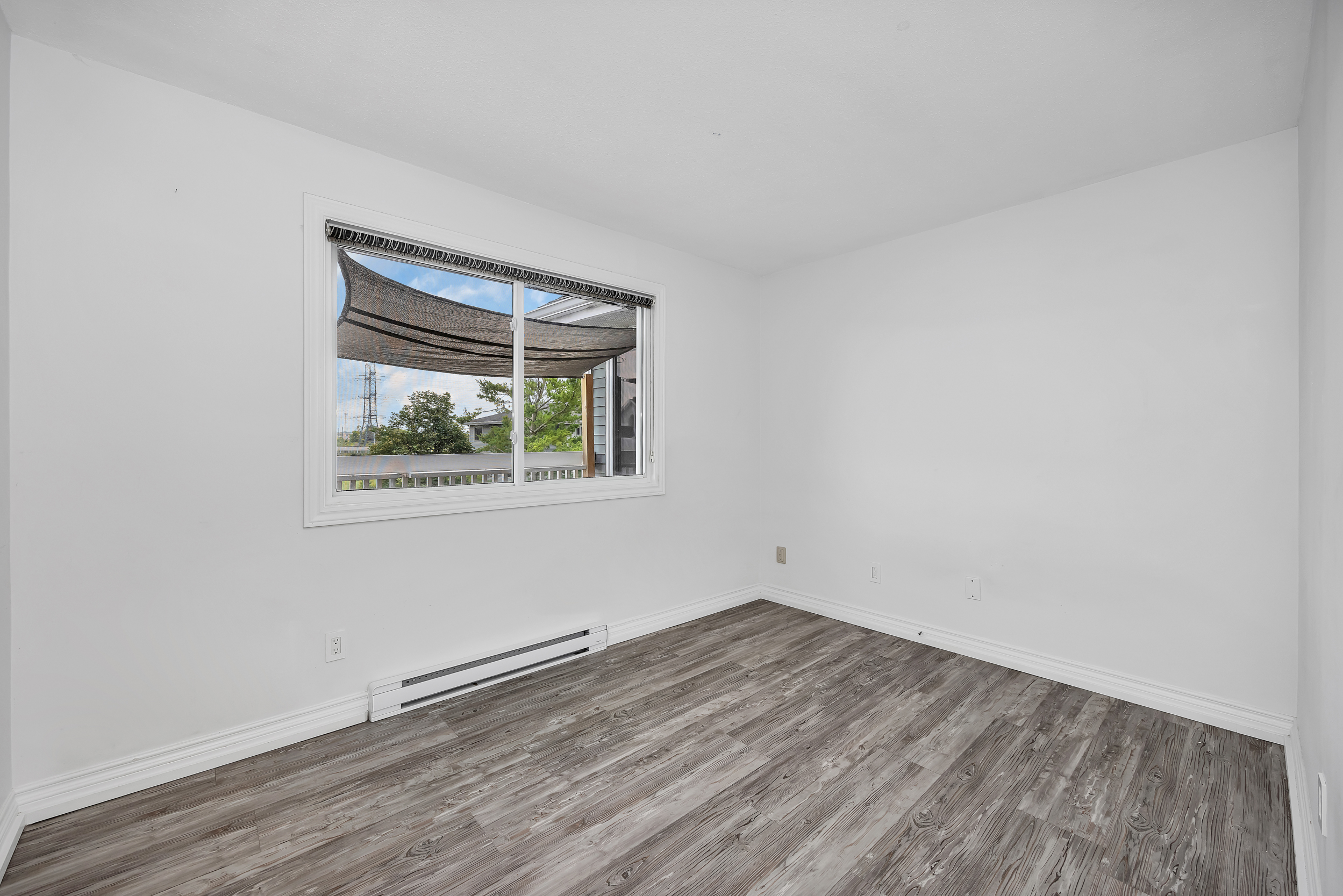 214 Viewmount Drive, Unit 417