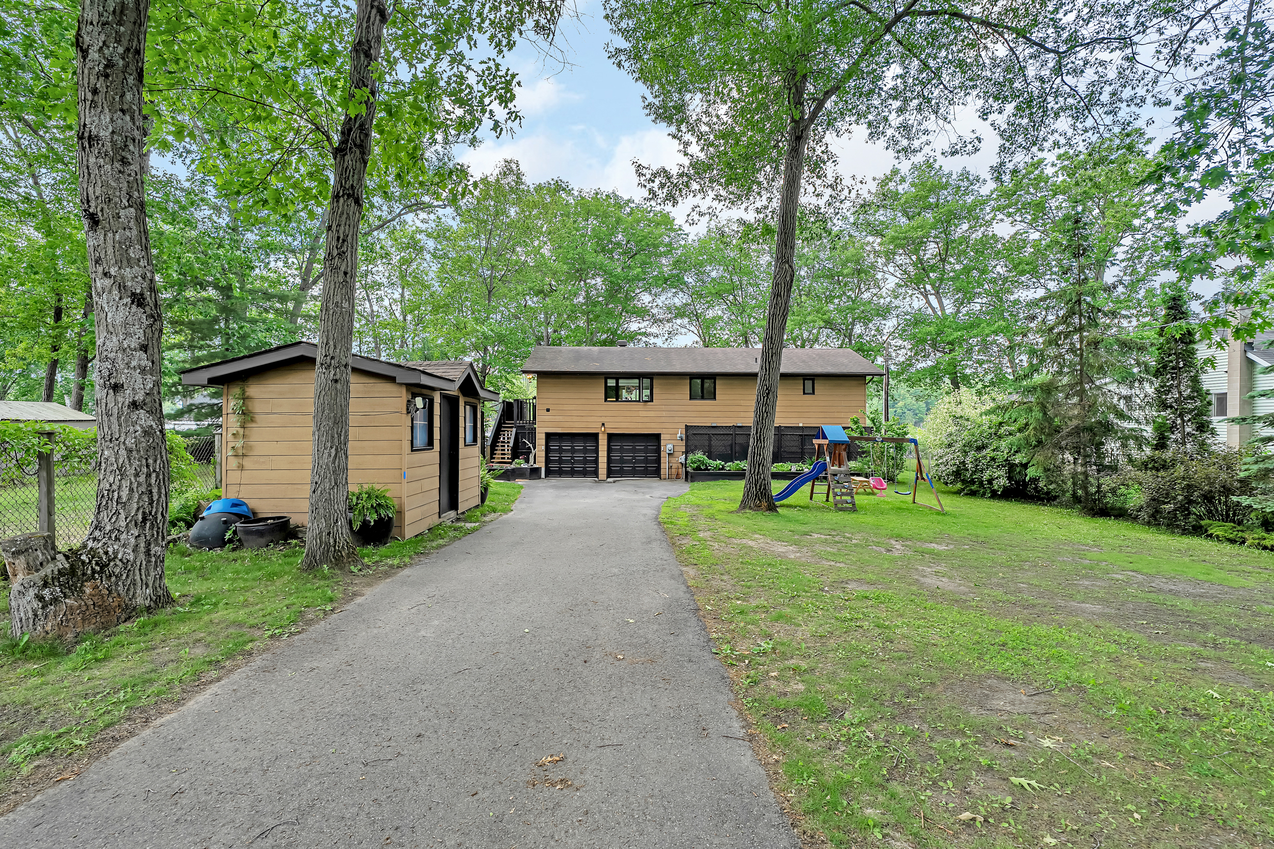 1034 Bayview Drive