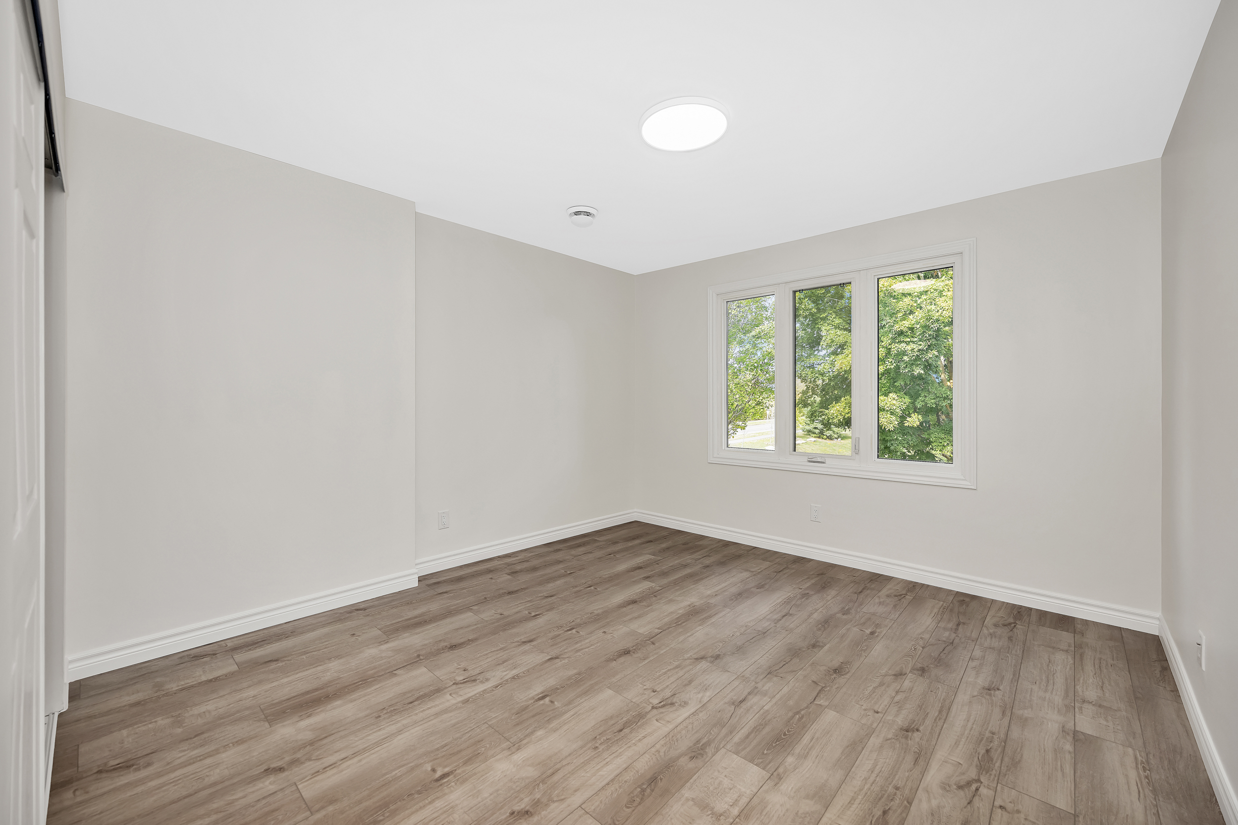 8 Chisholm Court