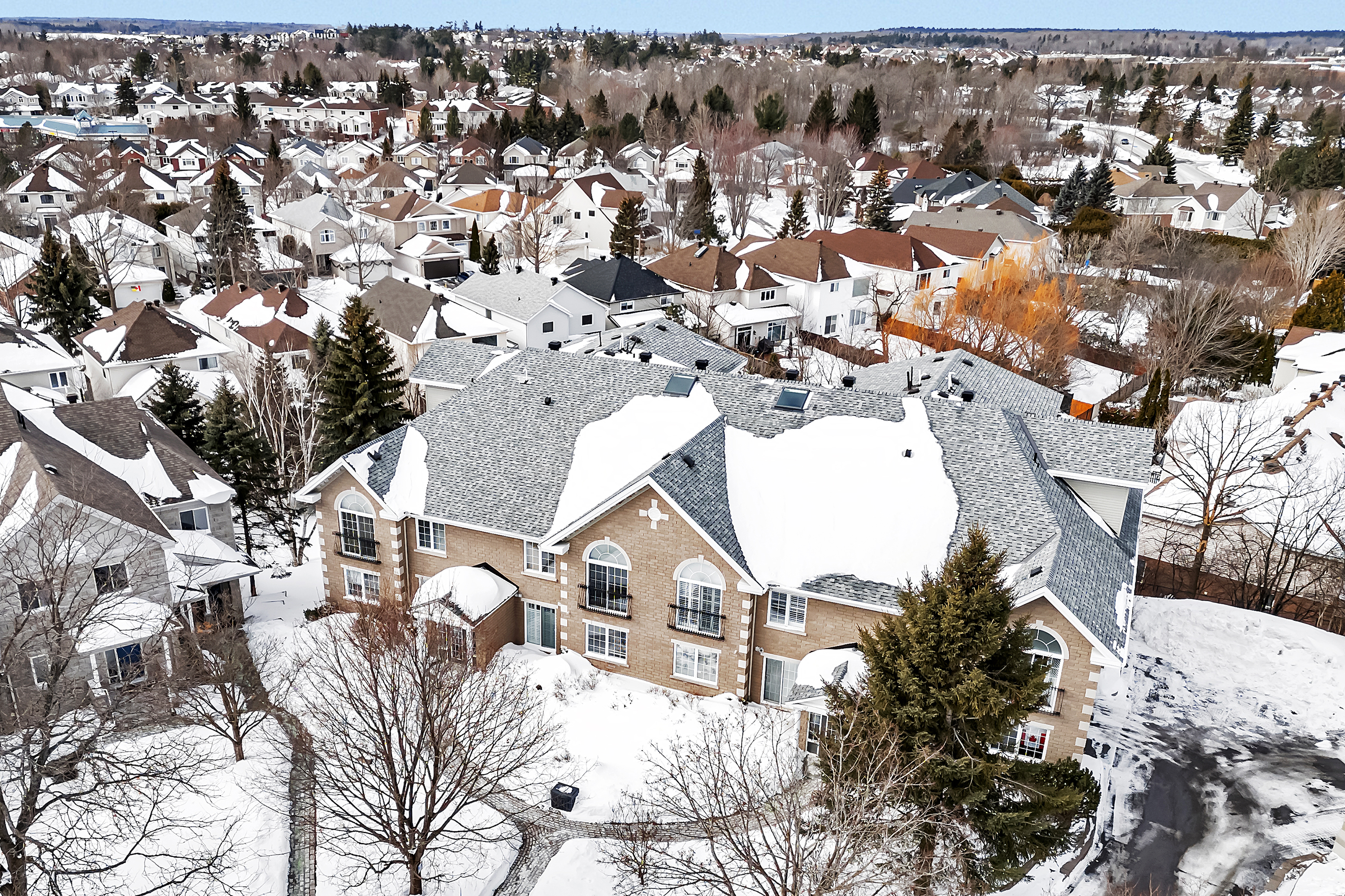 111 Robson Court, Unit 1B