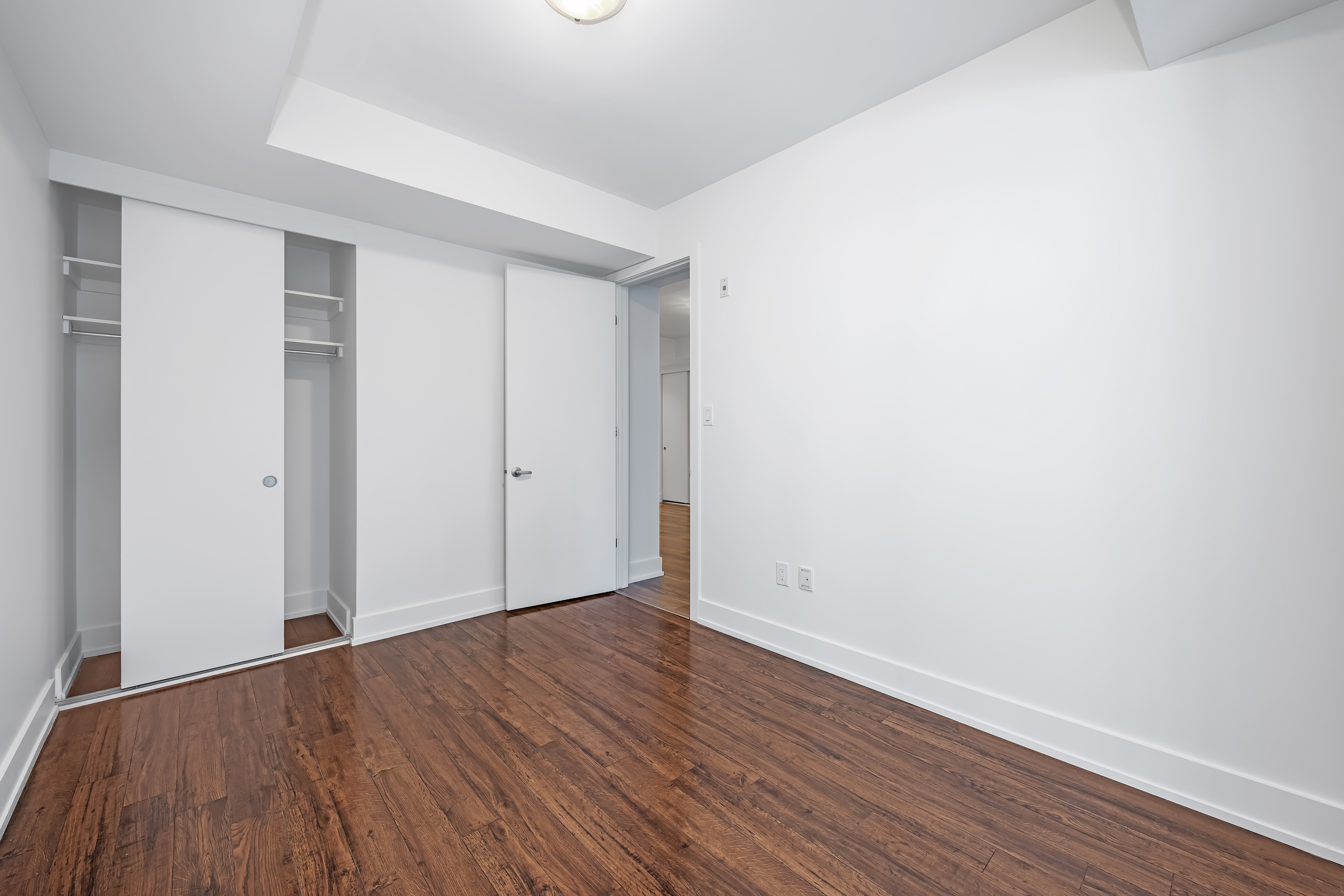 100 Champagne Avenue, Unit 408