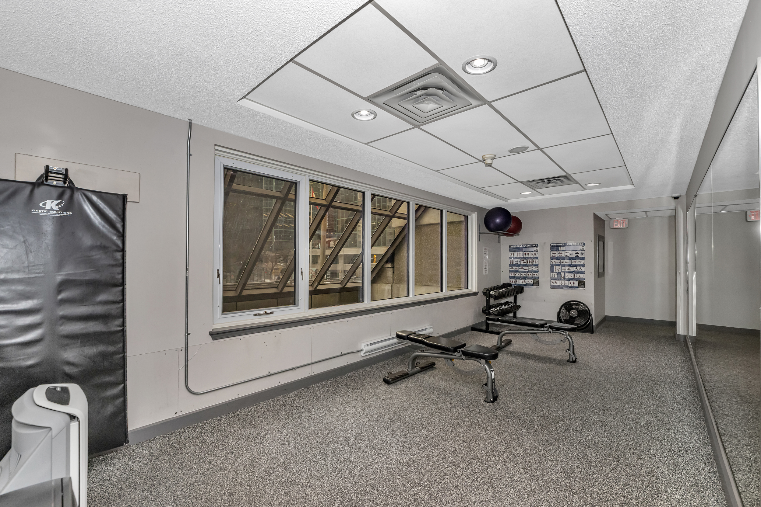 199 Kent Street, Unit 1701