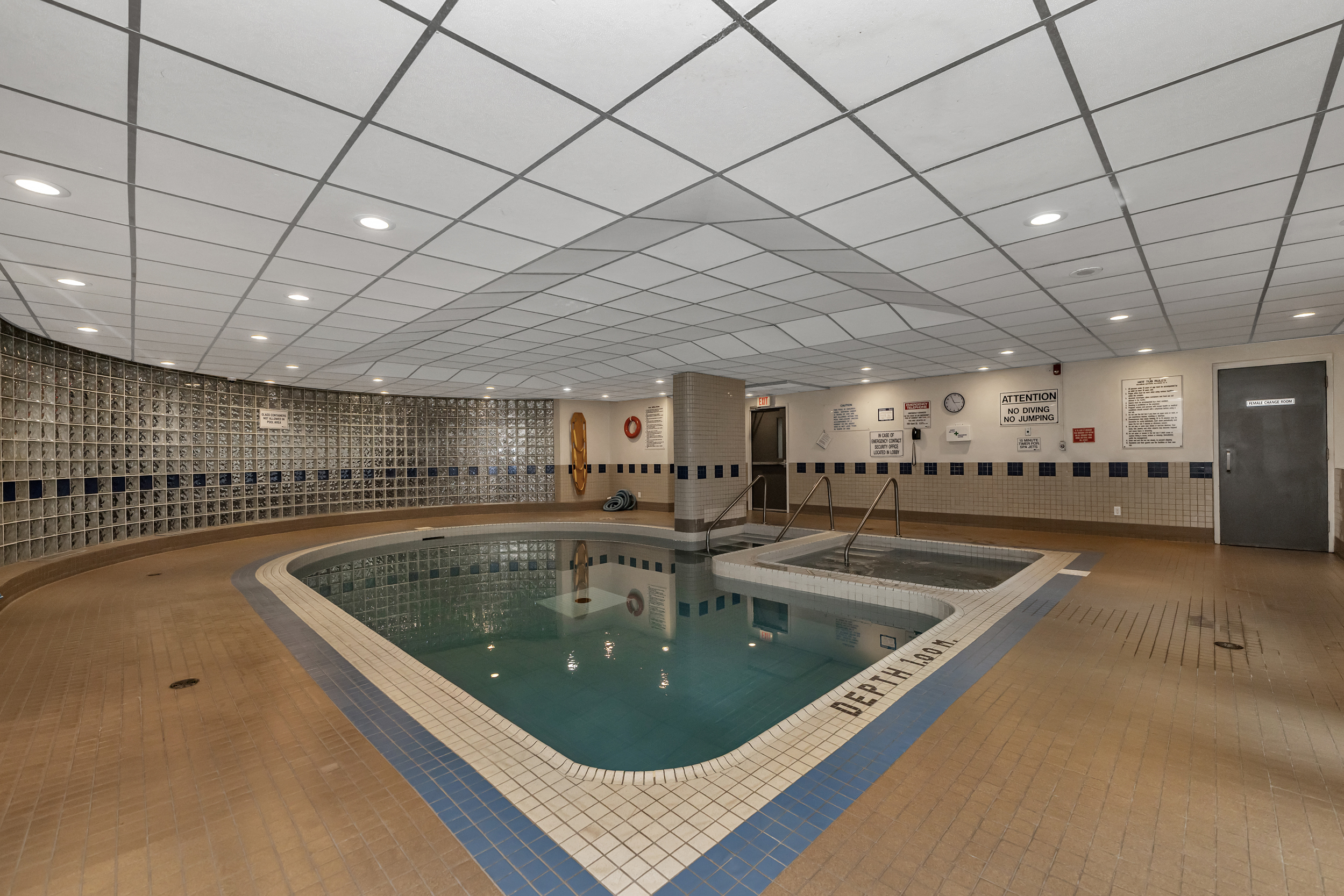 199 Kent Street, Unit 1701