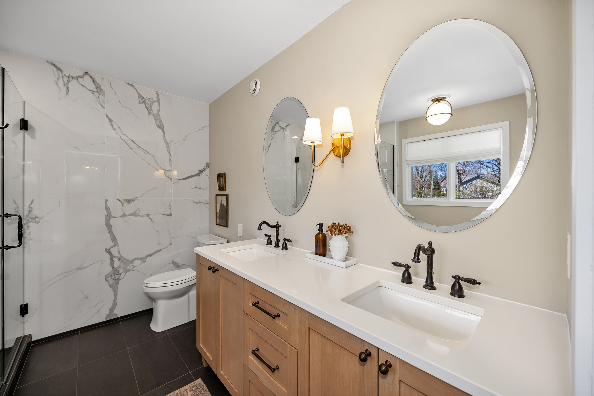 6567 Courtland Grove Crescent