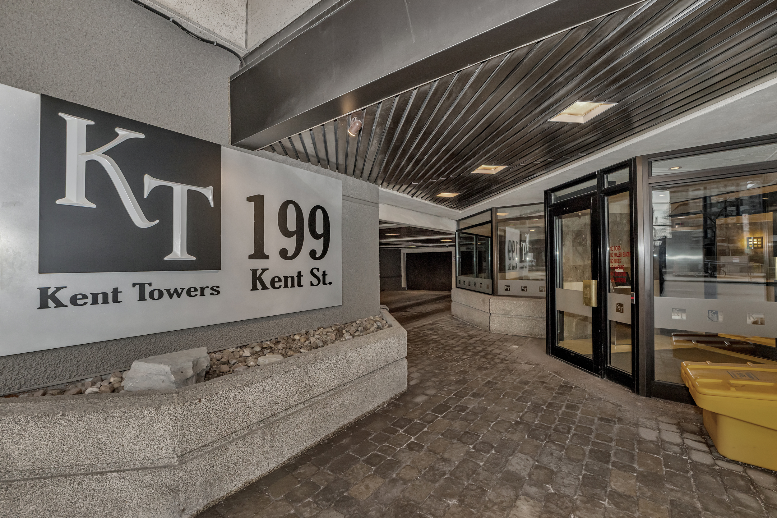 199 Kent Street, Unit 1701