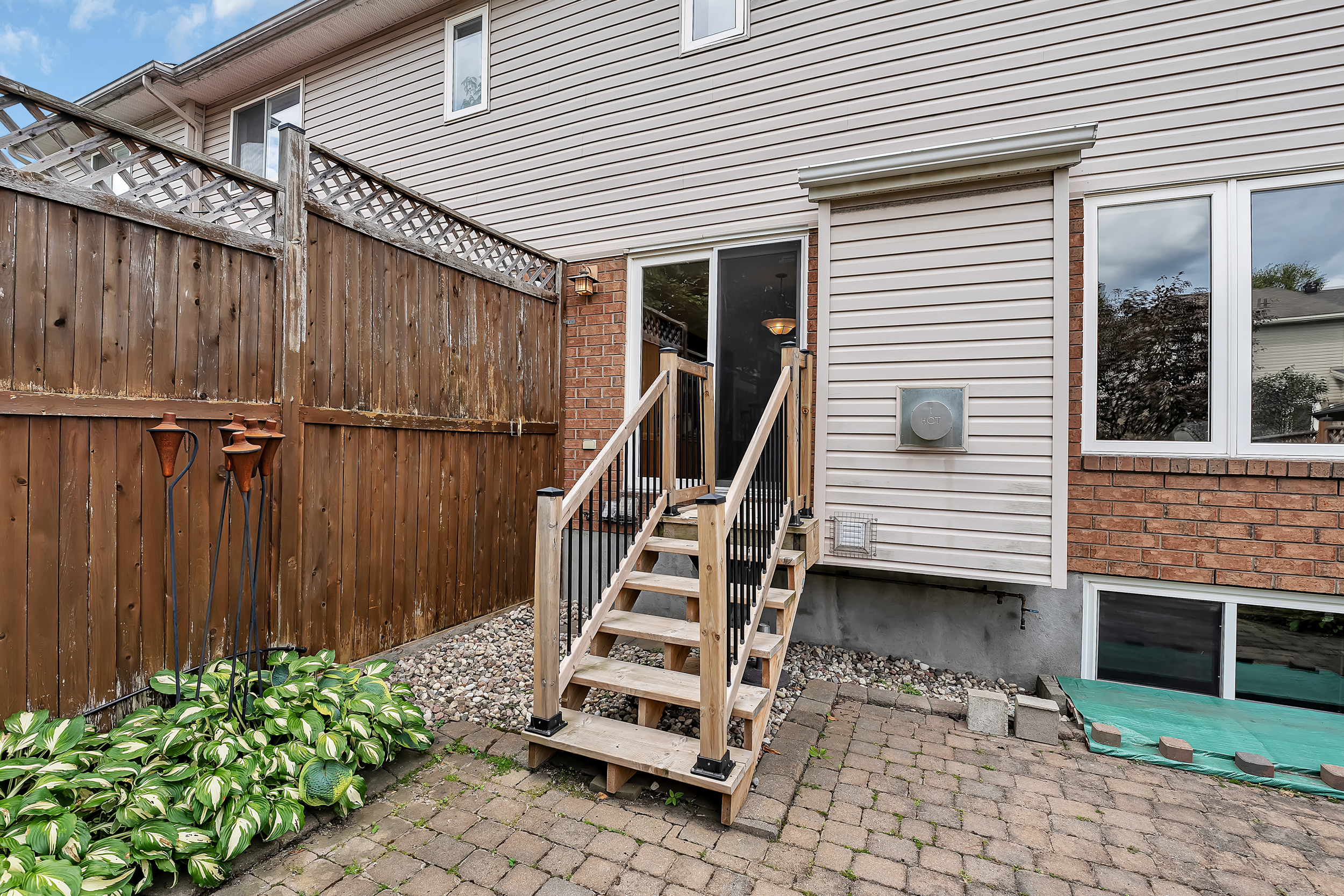 682 Wild Shore Crescent
