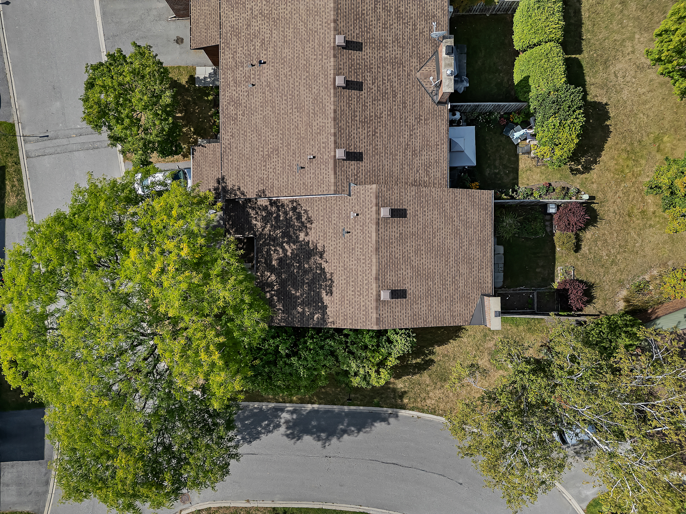 8 Chisholm Court
