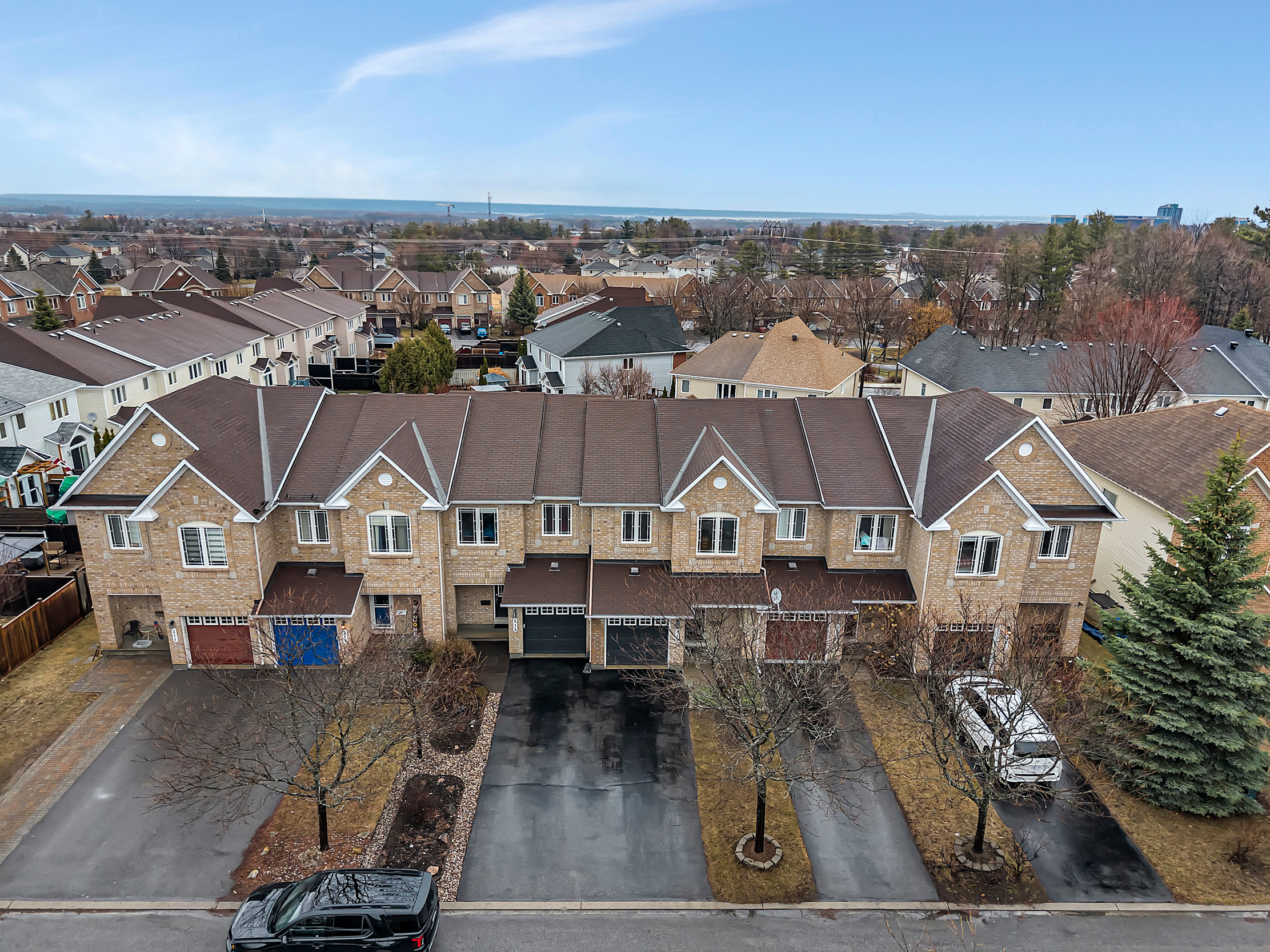 217 Hunterbrook Street