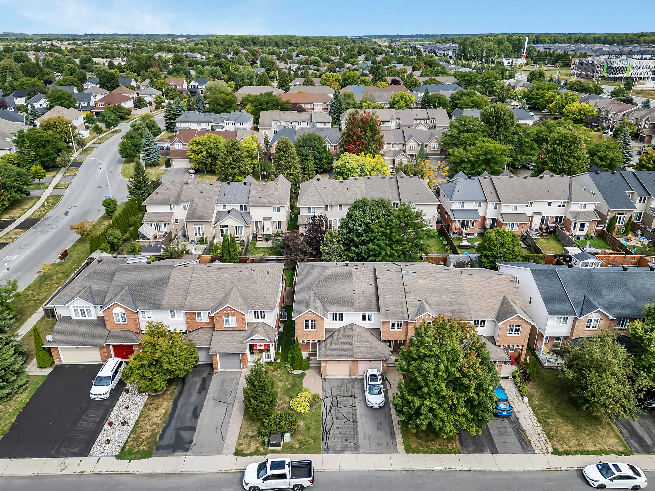682 Wild Shore Crescent