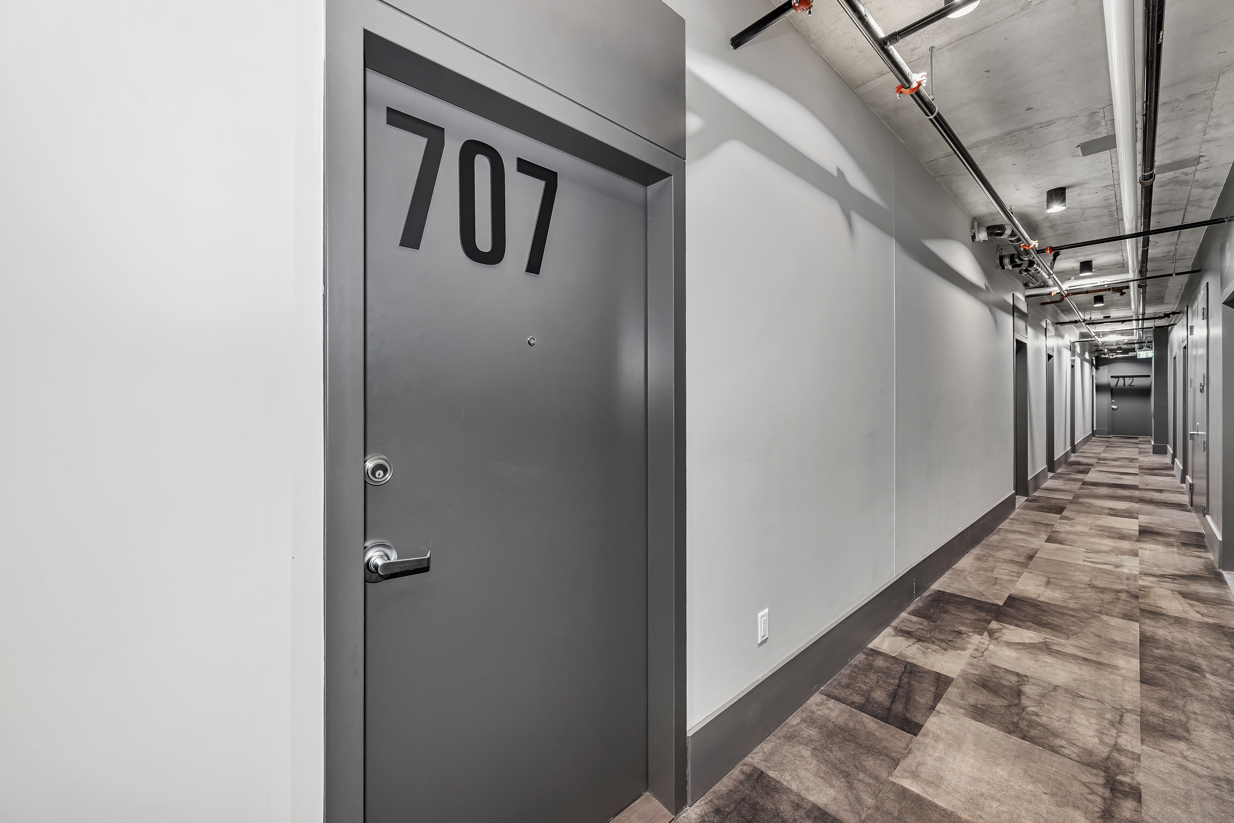 10 James Street, Unit 707