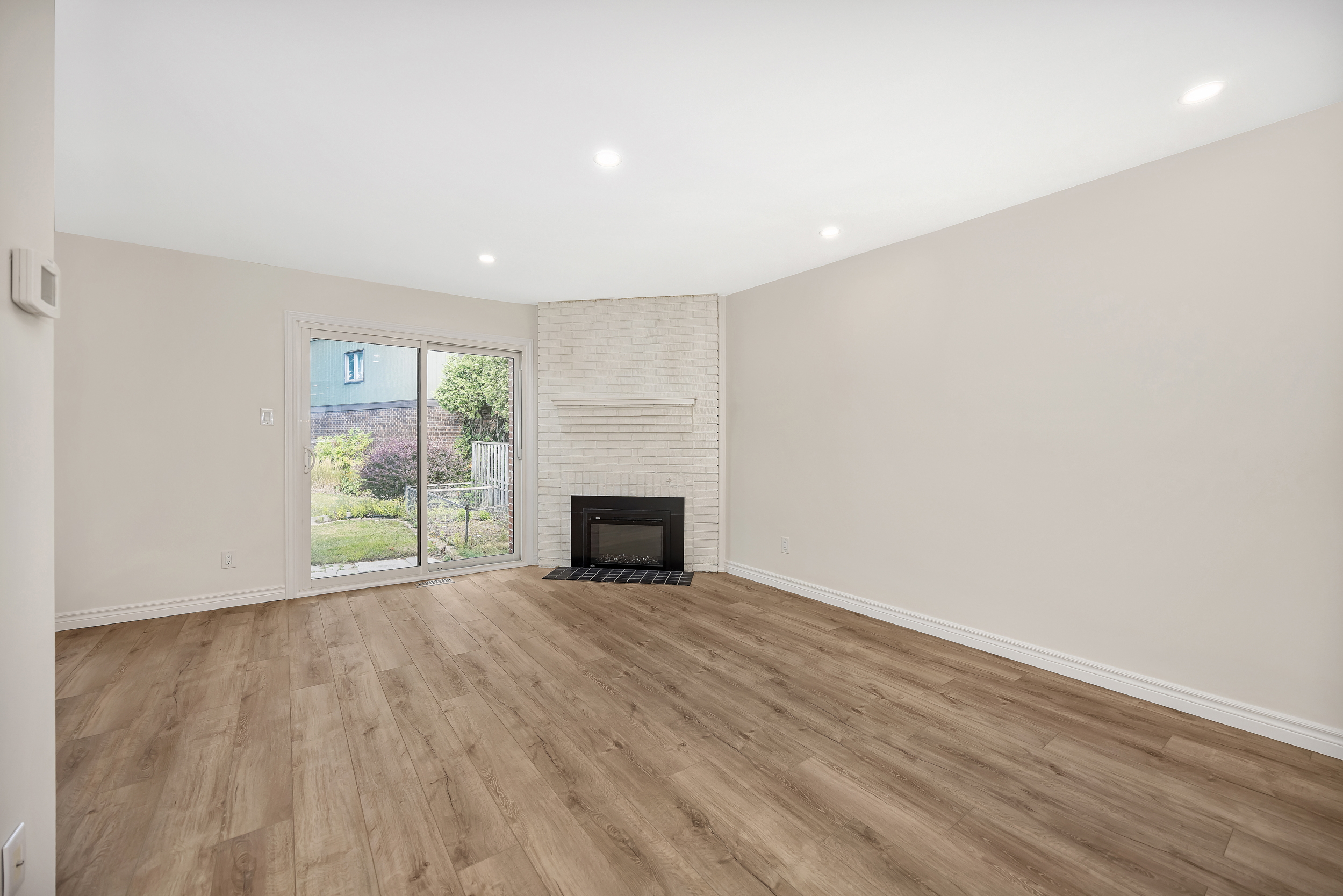 8 Chisholm Court