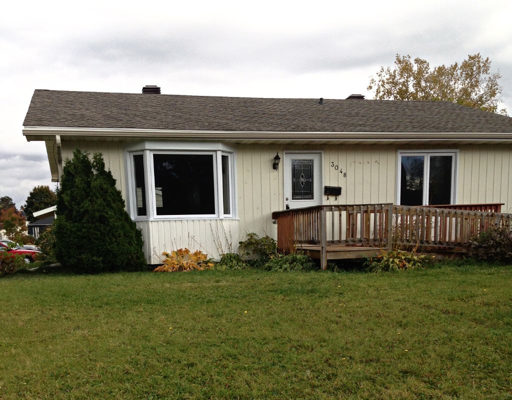 3048 Mannering Court