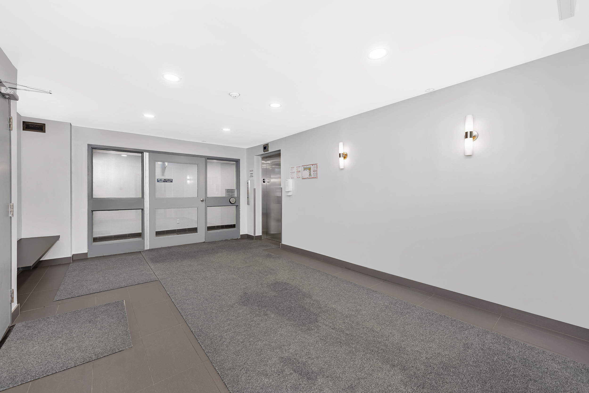 214 Viewmount Drive, Unit 417