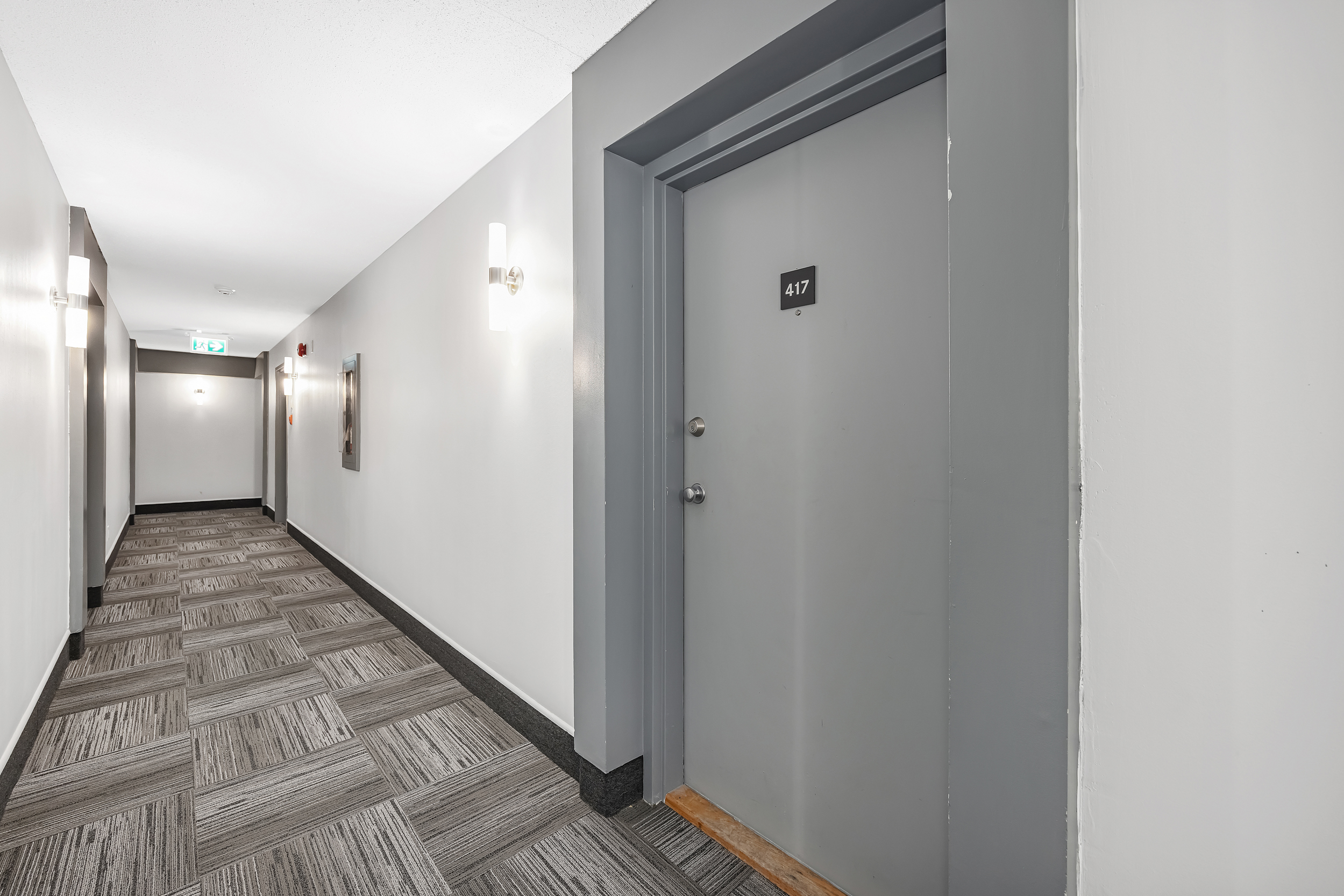 214 Viewmount Drive, Unit 417