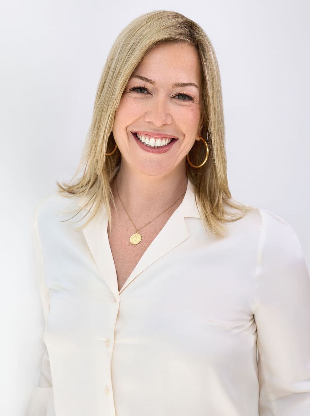 Visit Rachel Hammer\s bio